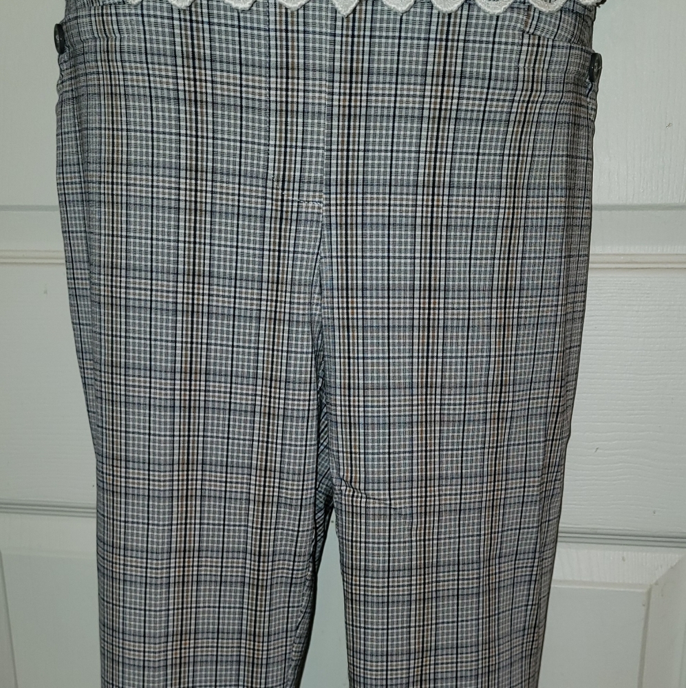 Soho ankle pants
